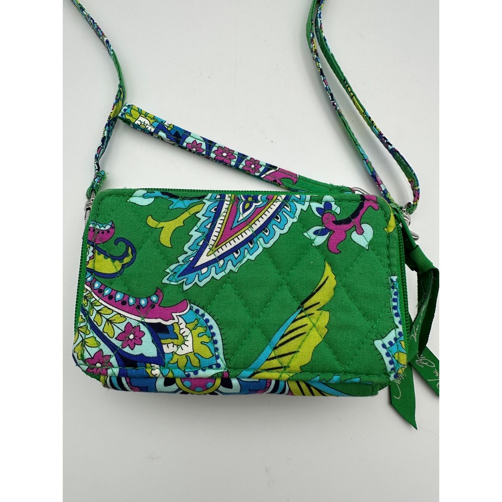 Vera Bradley All In One Crossbody Green Emerald Paisley Quilted Cotton Wristlet - Picture 4 of 16